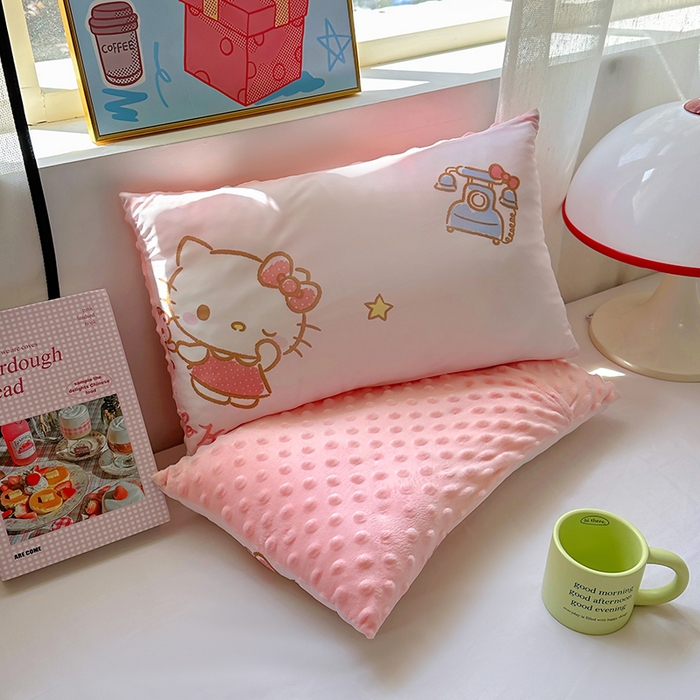 91家纺网 家纺一手货源 找家纺 希诺家居 2025春夏新款凉感丝豆豆枕三丽鸥凉感枕头可拆洗豆豆枕儿童枕幼儿园枕头直播引流赠品 豆豆枕-电话kt