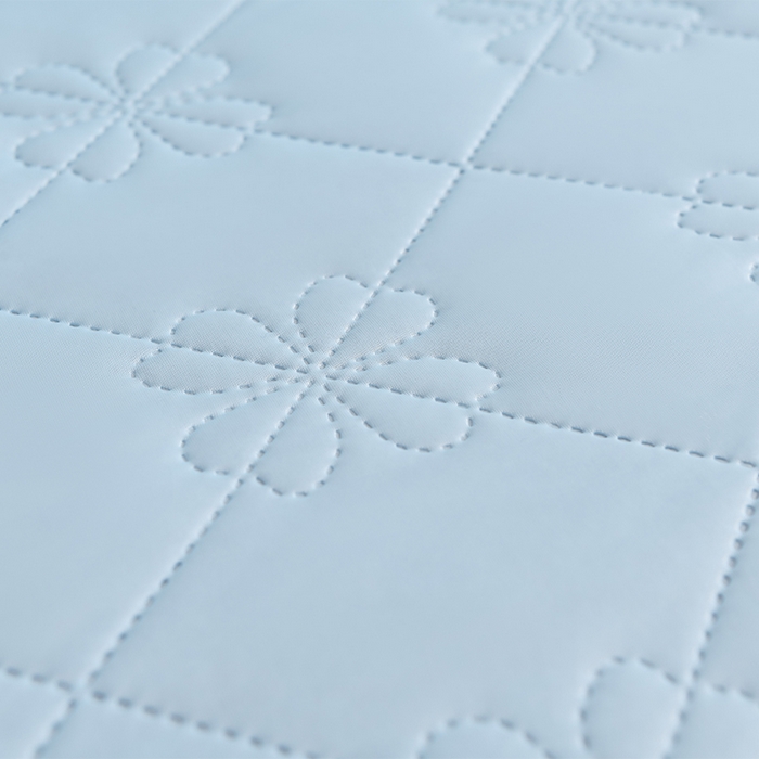 91家纺网 家纺一手货源 找家纺 2025新款清凉舒适凉感丝夏被四件套 天蓝