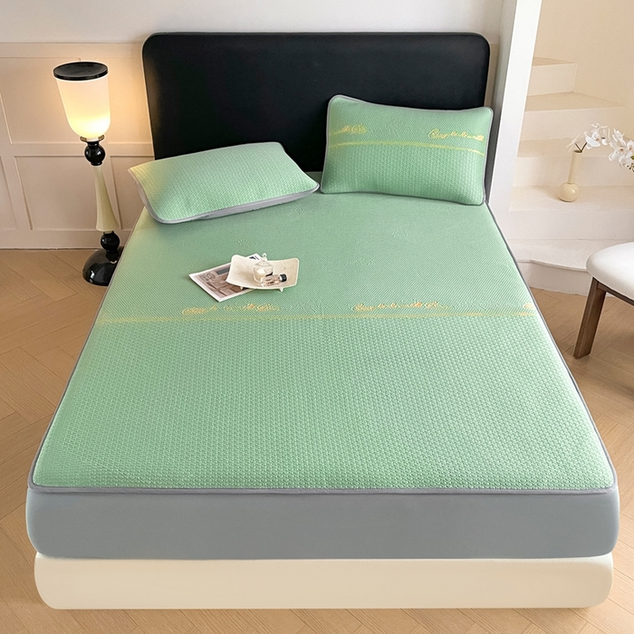 91家纺网 家纺一手货源 找家纺 欧邦 2025新款提花冰豆豆凉席三件套-幸运草 床笠款-幸运草-绿