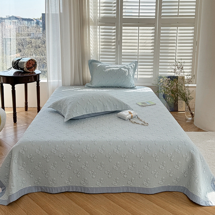 91家纺网 家纺一手货源 找家纺 琳可家居 花开蝶自来系列双面再生纤维素纤维床盖高温水洗两面可用 花开蝶自来-兰