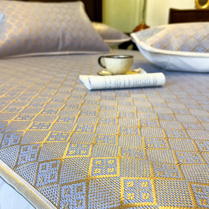 91家纺网 家纺一手货源 找家纺 麒豆豆 2025新款花边床笠款冰藤席-夏之语 烟色