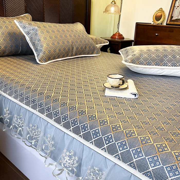 91家纺网 家纺一手货源 找家纺 麒豆豆 2025新款花边床笠款冰藤席-夏之语 花青