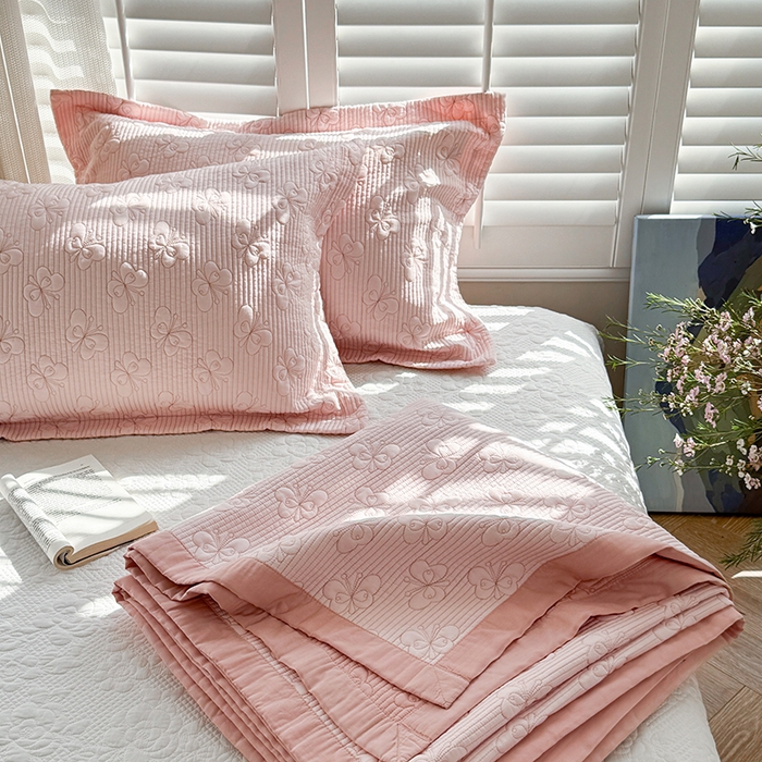 91家纺网 家纺一手货源 找家纺 琳可家居 花开蝶自来系列双面再生纤维素纤维床盖高温水洗两面可用 花开蝶自来-粉