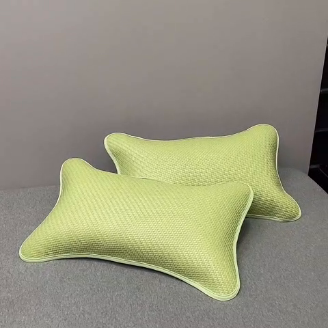 91家纺网 家纺一手货源 找家纺 梦叶草 2025新款纯色冰藤全荞麦枕夏凉凉感枕芯冰丝冰藤枕头 纯色冰藤全荞麦枕-嫩绿35*55cm