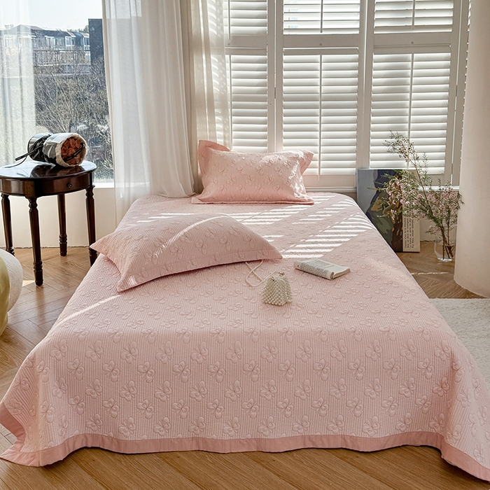 91家纺网 家纺一手货源 找家纺 琳可家居 花开蝶自来系列双面再生纤维素纤维床盖高温水洗两面可用 花开蝶自来-粉