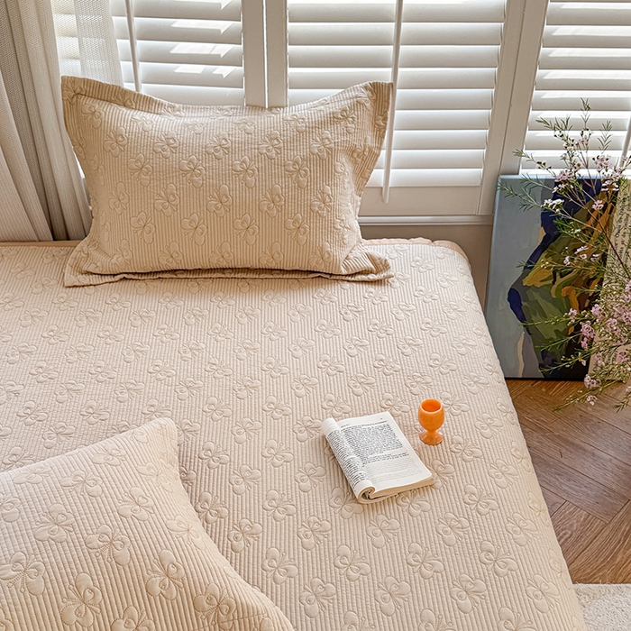 91家纺网 家纺一手货源 找家纺 琳可家居 花开蝶自来系列双面再生纤维素纤维床盖高温水洗两面可用 花开蝶自来-黄