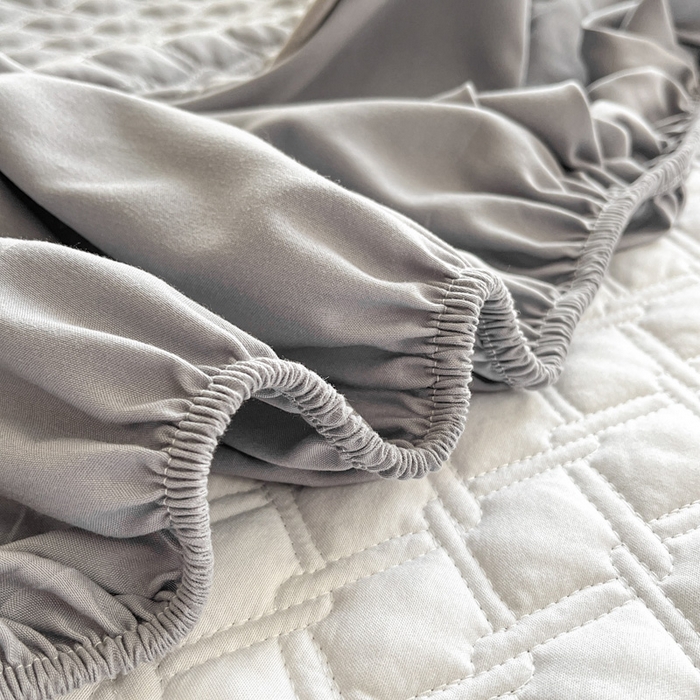 91家纺网 家纺一手货源 找家纺 万盛家纺 2025新款夹棉恐龙刺绣床笠 恐龙-菱形格 灰