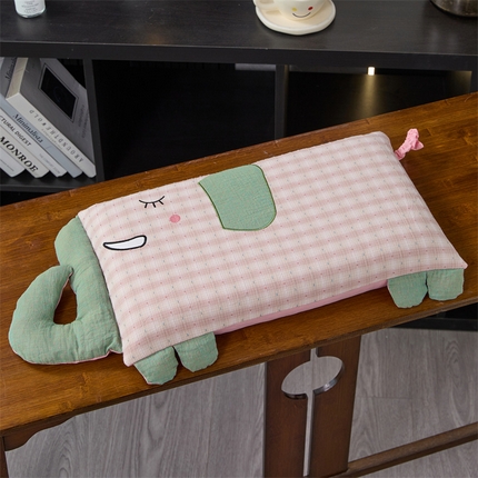 91家纺网 家纺一手货源 找家纺 （总）仁宇枕业 2025新款贴布彩色大象全荞麦枕枕头枕芯