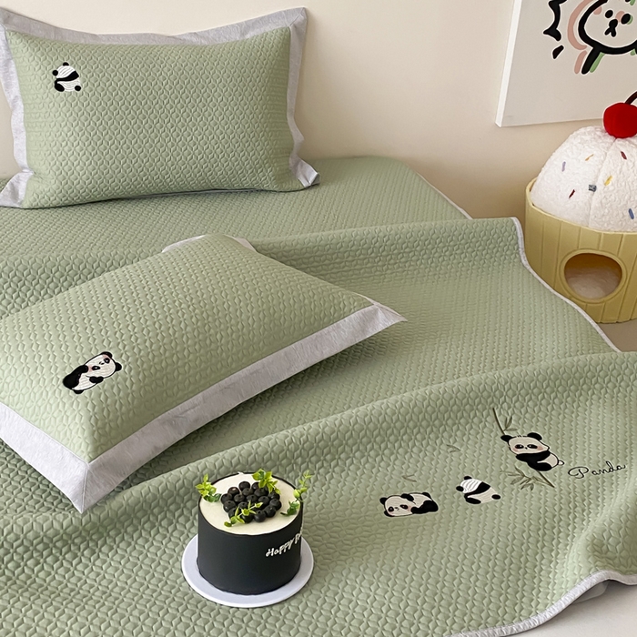 91家纺网 家纺一手货源 找家纺 （总）由有家居 2025新款新品A类PE高凉感分子进口刺绣豆豆凉席三件套