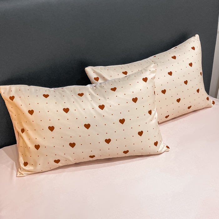 91家纺网 家纺一手货源 找家纺 2025新款爱心系列高克重数码印花水洗真丝四件套 爱心-粉