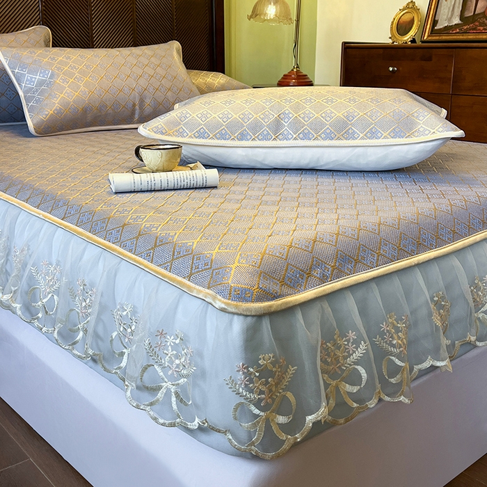 91家纺网 家纺一手货源 找家纺 麒豆豆 2025新款花边床笠款冰藤席-夏之语 烟色