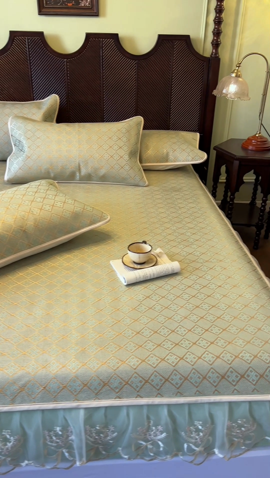 91家纺网 家纺一手货源 找家纺 麒豆豆 2025新款花边床笠款冰藤席-夏之语 豆青