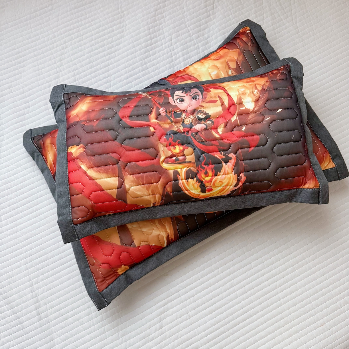 91家纺网 家纺一手货源 找家纺 纽乐家纺 2025新款卡通5D数码印花哪吒周边儿童冰丝乳胶凉枕枕套枕芯 哪吒-1