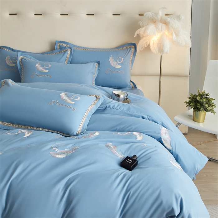 91家纺网 家纺一手货源 找家纺 佳宇轩 2025新款亲肤水洗棉刺绣四件套系列 蜜羽-湖蓝