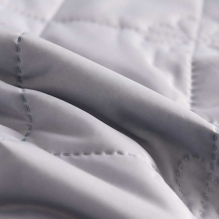 91家纺网 家纺一手货源 找家纺 2025新款清凉舒适凉感丝夏被四件套 湖蓝