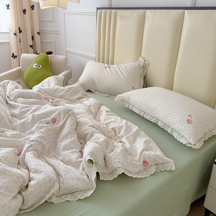 91家纺网 家纺一手货源 找家纺 竹合家纺 2025新款云感皱皱四件套-镂空花边款法式 花边款-小甜蜜