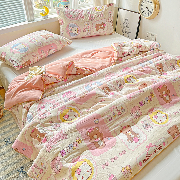 91家纺网 家纺一手货源 找家纺 玉海棠家纺 2025新款水洗皱皱纱印花夏被 被子被芯 可爱记忆录