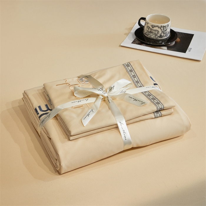 91家纺网 家纺一手货源 找家纺 佳宇轩 2025新款亲肤水洗棉刺绣四件套系列 简约时代-黄色