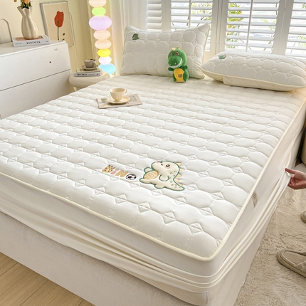 91家纺网 家纺一手货源 找家纺 （总）万盛家纺 2025新款夹棉恐龙刺绣床笠