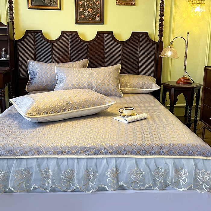 91家纺网 家纺一手货源 找家纺 麒豆豆 2025新款花边床笠款冰藤席-夏之语 烟色