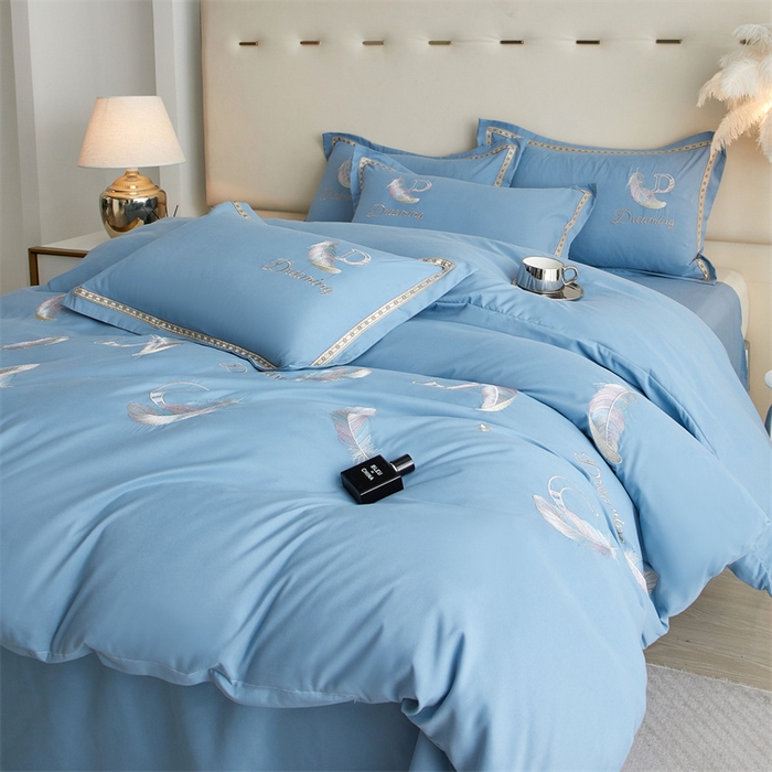 91家纺网 家纺一手货源 找家纺 佳宇轩 2025新款亲肤水洗棉刺绣四件套系列 蜜羽-湖蓝