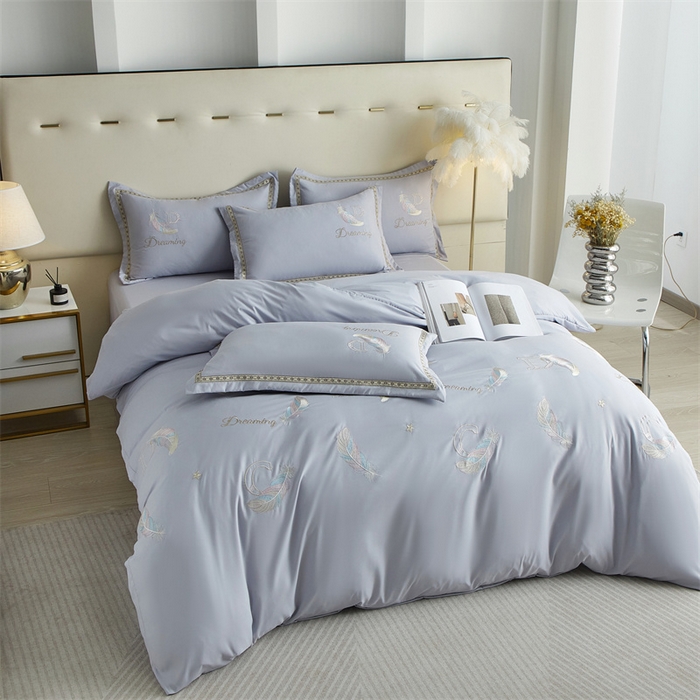 91家纺网 家纺一手货源 找家纺 佳宇轩 2025新款亲肤水洗棉刺绣四件套系列 蜜羽-浅灰