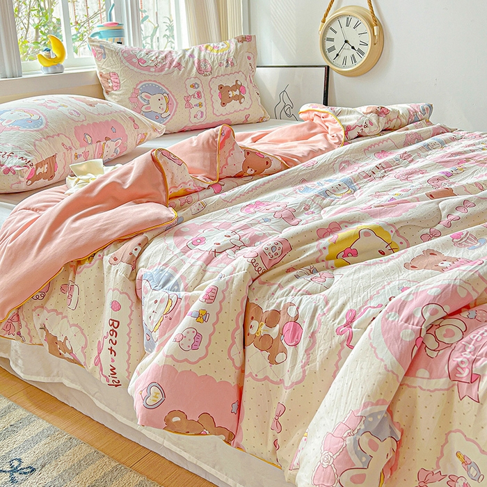 91家纺网 家纺一手货源 找家纺 玉海棠家纺 2025新款水洗皱皱纱印花夏被 被子被芯 可爱记忆录