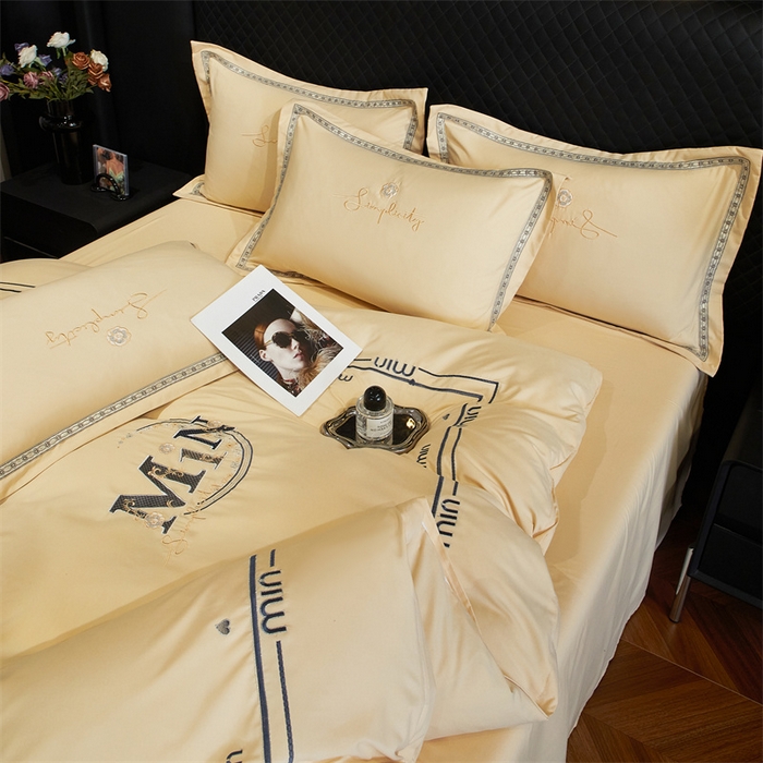 91家纺网 家纺一手货源 找家纺 佳宇轩 2025新款亲肤水洗棉刺绣四件套系列 简约时代-黄色