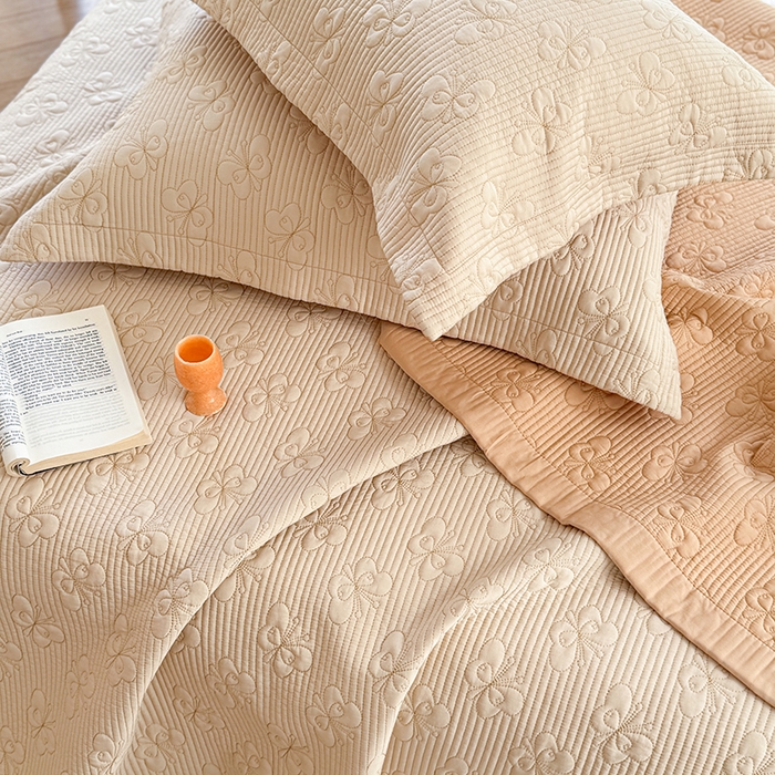 91家纺网 家纺一手货源 找家纺 琳可家居 花开蝶自来系列双面再生纤维素纤维床盖高温水洗两面可用 花开蝶自来-黄