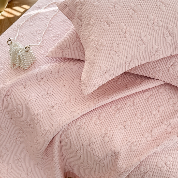 91家纺网 家纺一手货源 找家纺 琳可家居 花开蝶自来系列双面再生纤维素纤维床盖高温水洗两面可用 花开蝶自来-粉