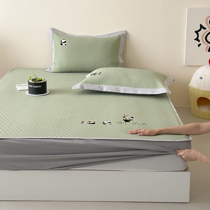 91家纺网 家纺一手货源 找家纺 （总）由有家居 2025新款新品A类PE高凉感分子进口刺绣豆豆凉席三件套