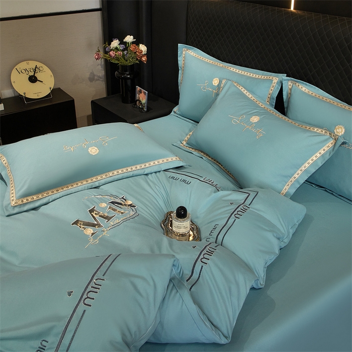 91家纺网 家纺一手货源 找家纺 佳宇轩 2025新款亲肤水洗棉刺绣四件套系列 简约时代-天青