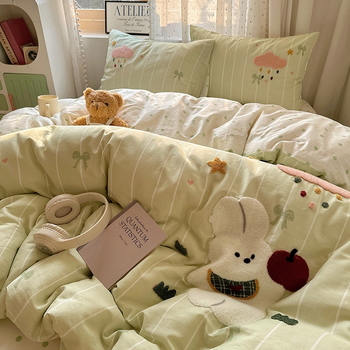 91家纺网 家纺一手货源 找家纺 澳梵家居 2025新款小清新全棉印花毛巾绣四件套 苹果兔兔