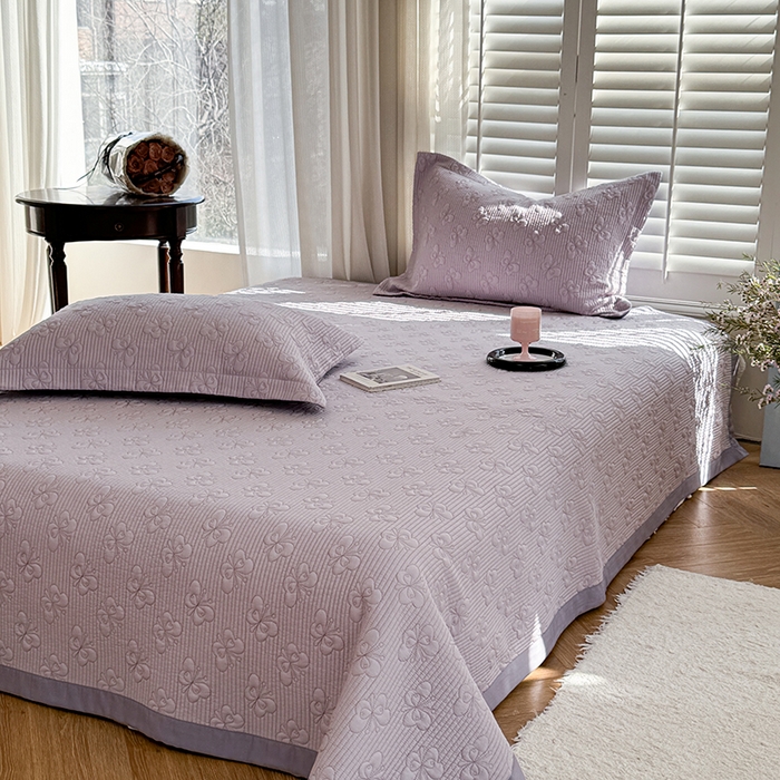 91家纺网 家纺一手货源 找家纺 琳可家居 花开蝶自来系列双面再生纤维素纤维床盖高温水洗两面可用 花开蝶自来-紫