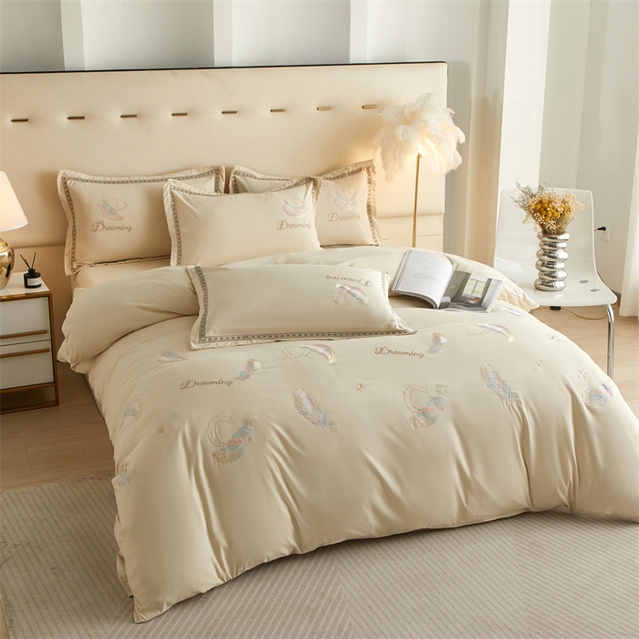 91家纺网 家纺一手货源 找家纺 佳宇轩 2025新款亲肤水洗棉刺绣四件套系列 蜜羽-米白