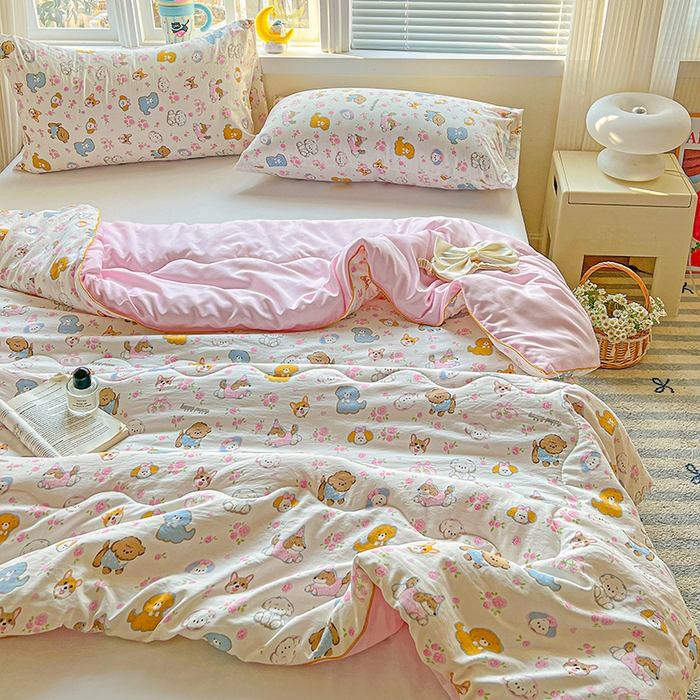 91家纺网 家纺一手货源 找家纺 玉海棠家纺 2025新款水洗皱皱纱印花夏被 被子被芯 灰蒙小狗