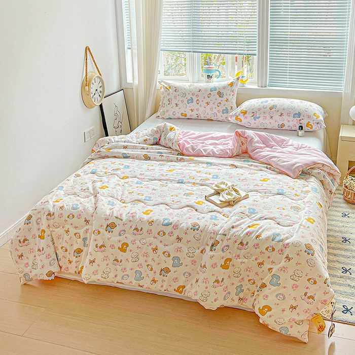 91家纺网 家纺一手货源 找家纺 玉海棠家纺 2025新款水洗皱皱纱印花夏被 被子被芯 灰蒙小狗