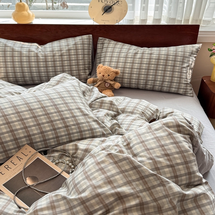 91家纺网 家纺一手货源 找家纺 呗旺鹿 2025新款学生季全棉纯棉40支跑量款巴恩风四件套 曼弗灰