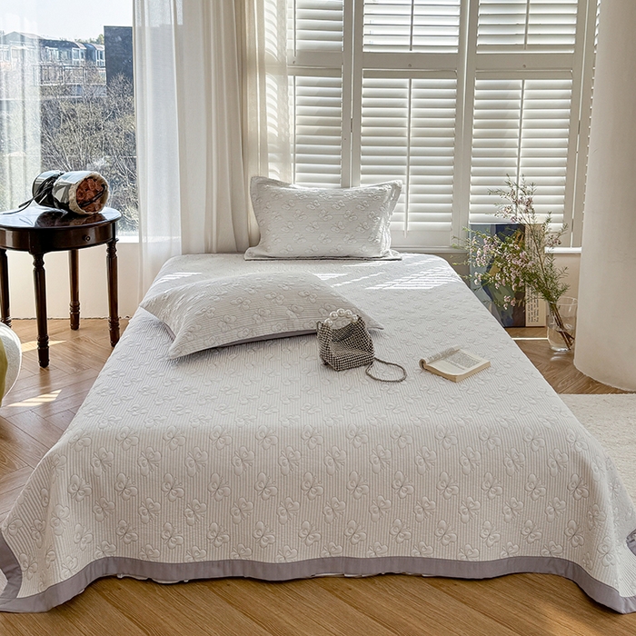 91家纺网 家纺一手货源 找家纺 （总）琳可家居 花开蝶自来系列双面再生纤维素纤维床盖高温水洗两面可用