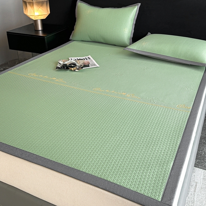 91家纺网 家纺一手货源 找家纺 欧邦 2025新款提花冰豆豆凉席三件套-幸运草 凉席款-幸运草-绿