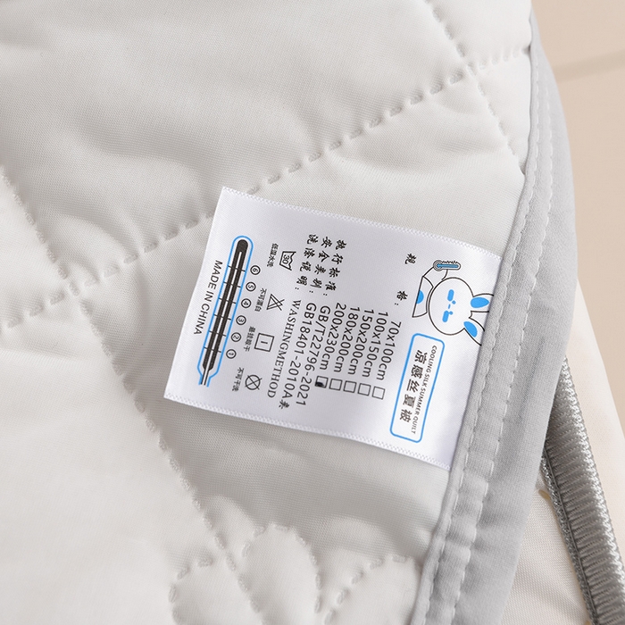 91家纺网 家纺一手货源 找家纺 2025新款清凉舒适凉感丝夏被四件套 珍珠白