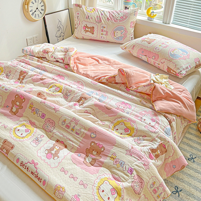 91家纺网 家纺一手货源 找家纺 玉海棠家纺 2025新款水洗皱皱纱印花夏被 被子被芯 可爱记忆录