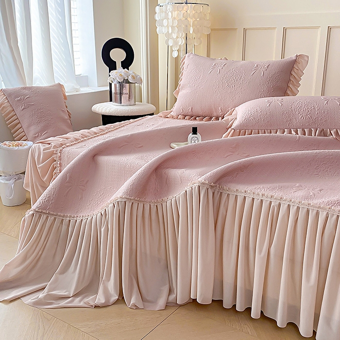 91家纺网 家纺一手货源 找家纺 2025新款复合三明治床裙款凉豆豆凉席三件套系列 约定-豆沙粉