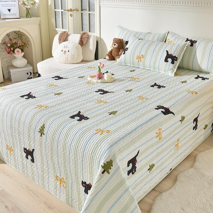 91家纺网 家纺一手货源 找家纺 床笠人家 2025新款亲肤双面磨毛夹棉床盖 艾尚