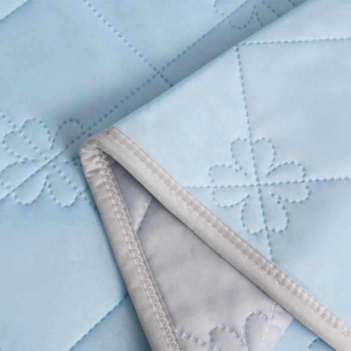 91家纺网 家纺一手货源 找家纺 2025新款清凉舒适凉感丝夏被四件套 天蓝