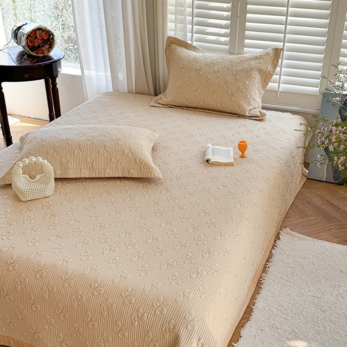 91家纺网 家纺一手货源 找家纺 琳可家居 花开蝶自来系列双面再生纤维素纤维床盖高温水洗两面可用 花开蝶自来-黄