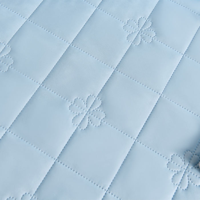 91家纺网 家纺一手货源 找家纺 2025新款清凉舒适凉感丝夏被四件套 天蓝