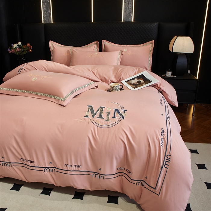 91家纺网 家纺一手货源 找家纺 佳宇轩 2025新款亲肤水洗棉刺绣四件套系列 简约时代-粉玉