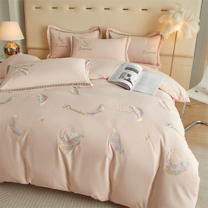 91家纺网 家纺一手货源 找家纺 佳宇轩 2025新款亲肤水洗棉刺绣四件套系列 蜜羽-嫩粉