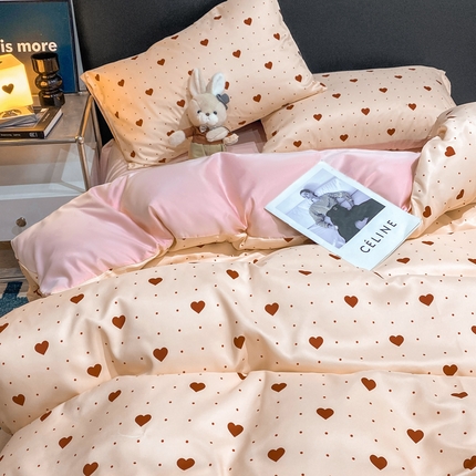 91家纺网 家纺一手货源 找家纺 （总）2025新款爱心系列高克重数码印花水洗真丝四件套